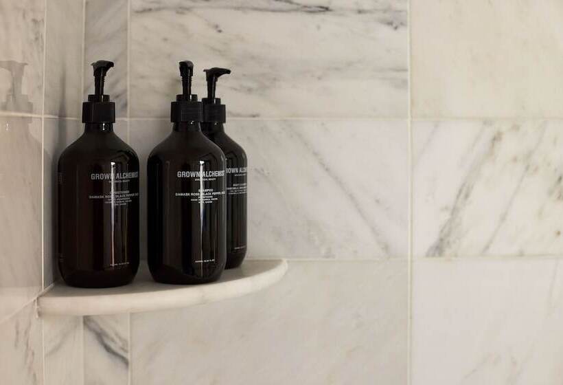 هتل Heron Old Town Alexandria