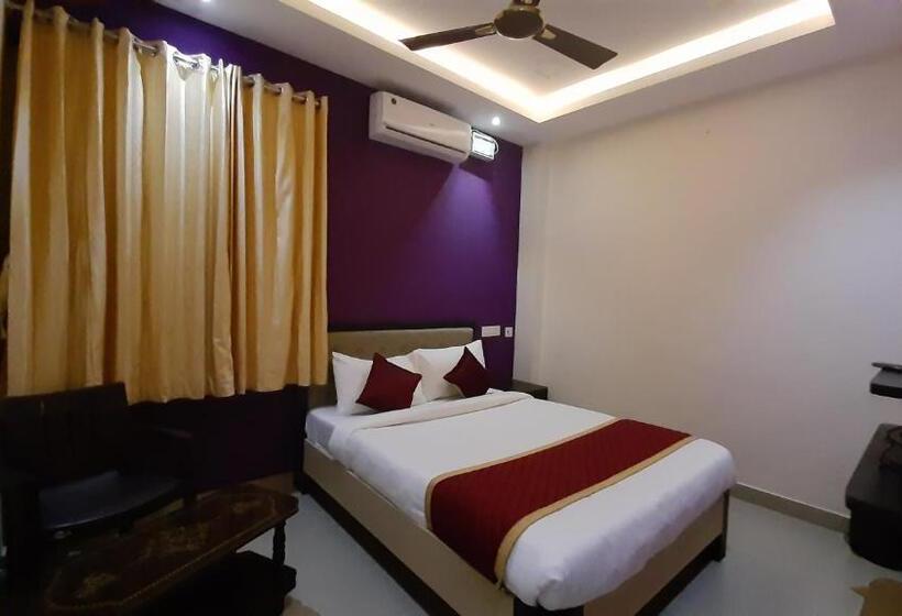 Отель Kumbakonam