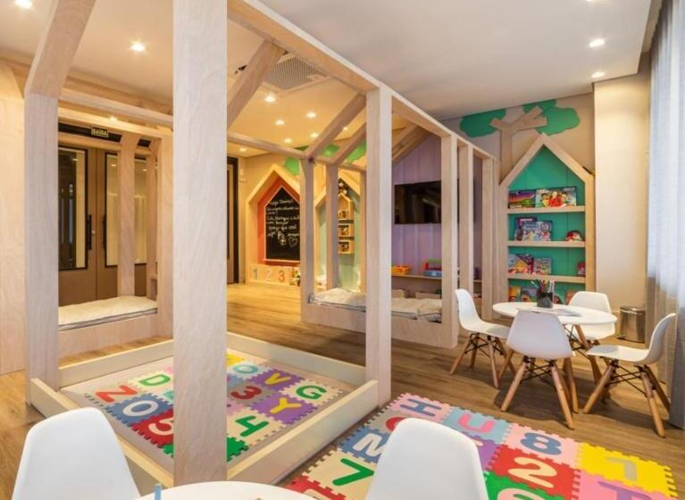 호텔 Laghetto Château