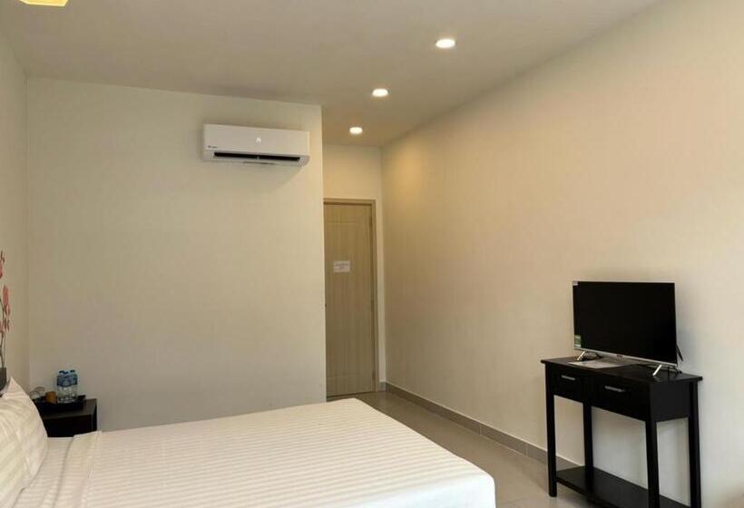 هتل Lucky Sea View Grand World Phu Quoc