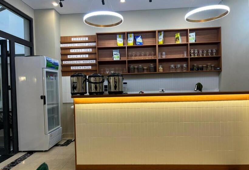 هتل Lucky Sea View Grand World Phu Quoc