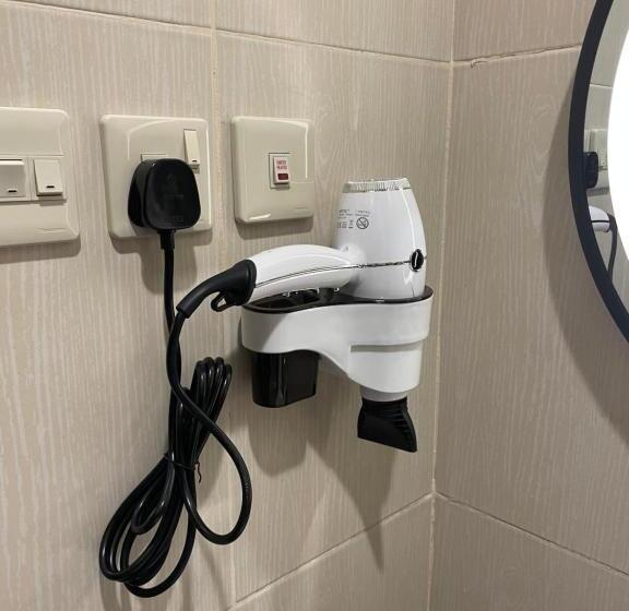 酒店 شقة ثلاث غرف وصالة دور ارضي مدخل خاص وباركنج سيارة