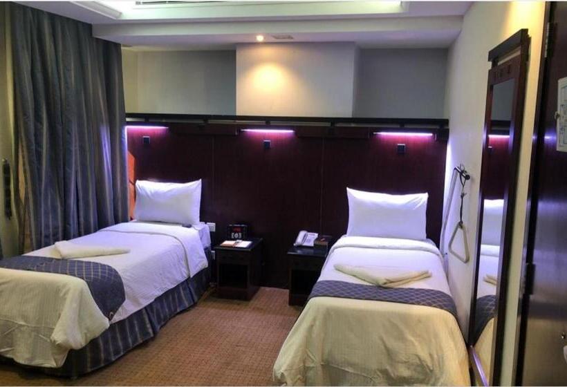 בית מלון כפרי Mira Awan