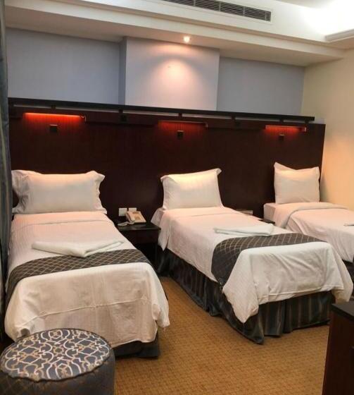 בית מלון כפרי Mira Awan