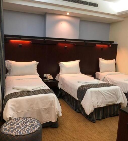 בית מלון כפרי Mira Awan