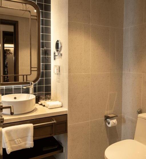 هتل Moon Apec Mandala Mũi Né