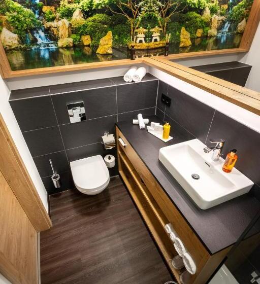 Отель Nashi Rooms