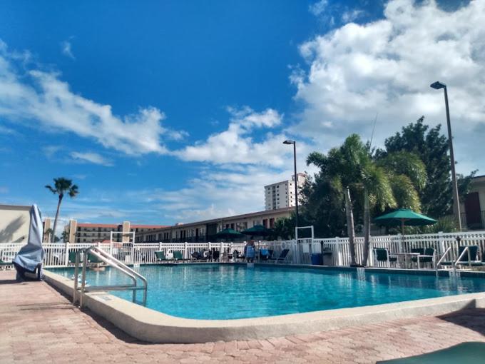 فندق Ocean Landings Resort & Racquet Club