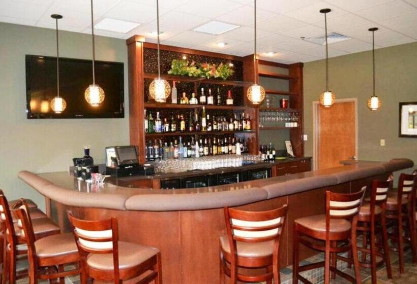 فندق Ocean Landings Resort & Racquet Club