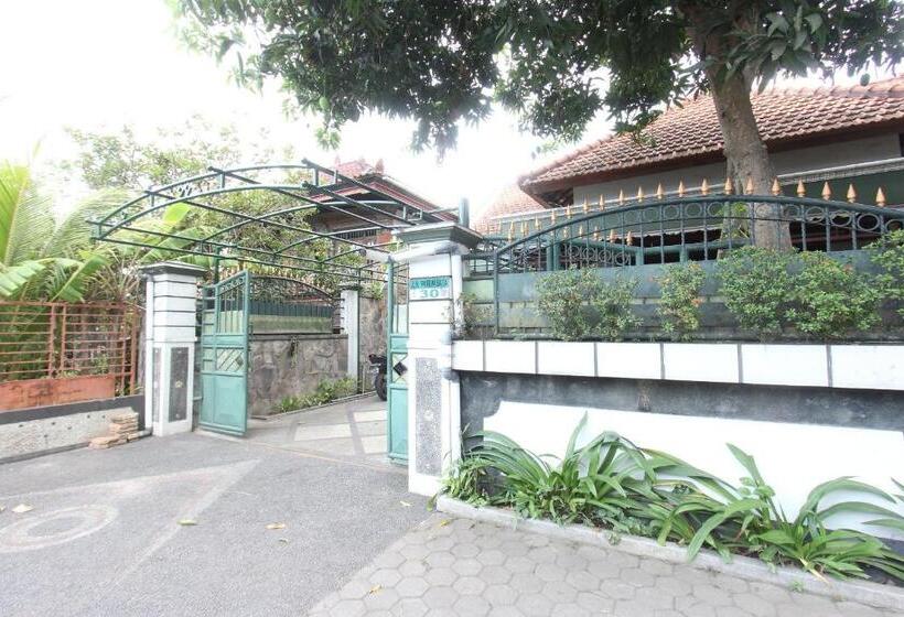 호텔 Oyo 93247 Pondok Pariwisata