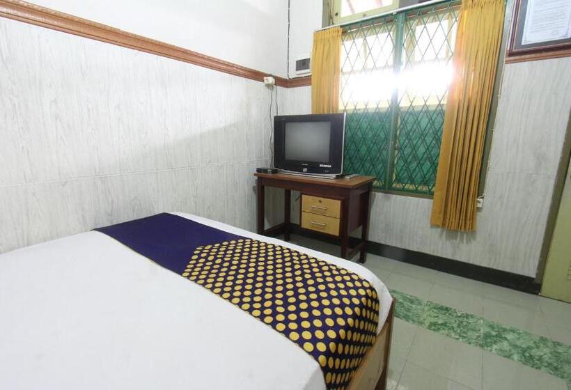 호텔 Oyo 93247 Pondok Pariwisata