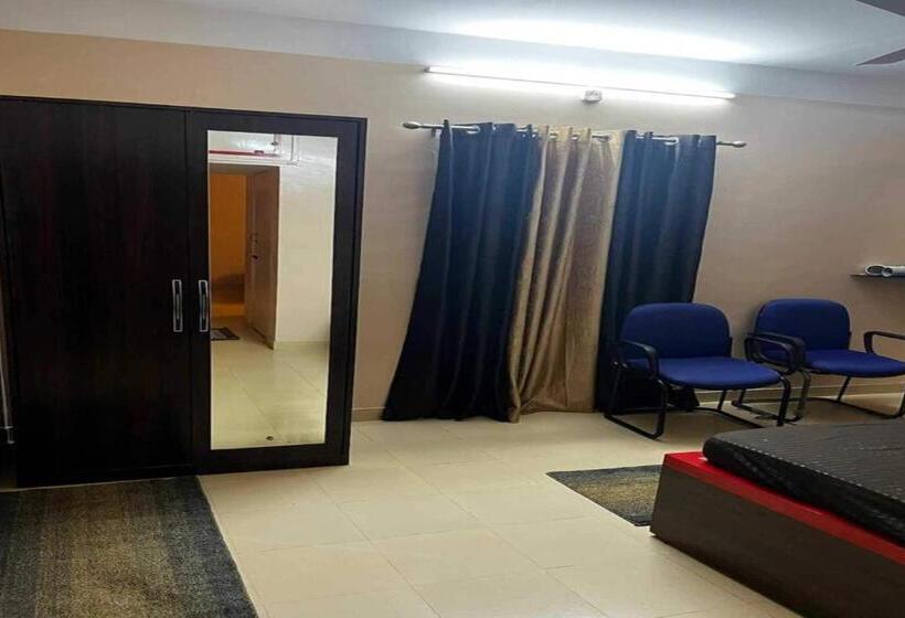 ホテル Oyo Ganapati Bhawan Homestay