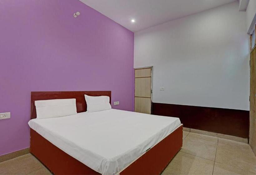 Отель Oyo Sky Oyo