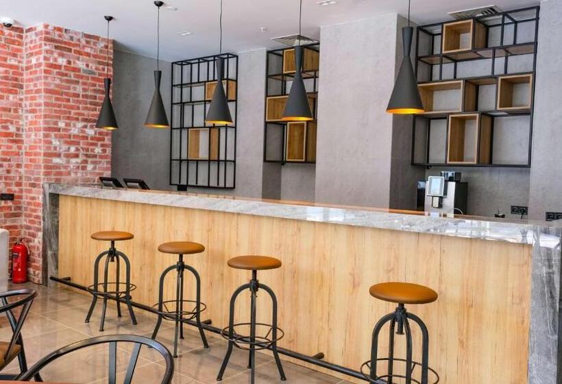 هتل Park Inn By Radisson Yalova City Center