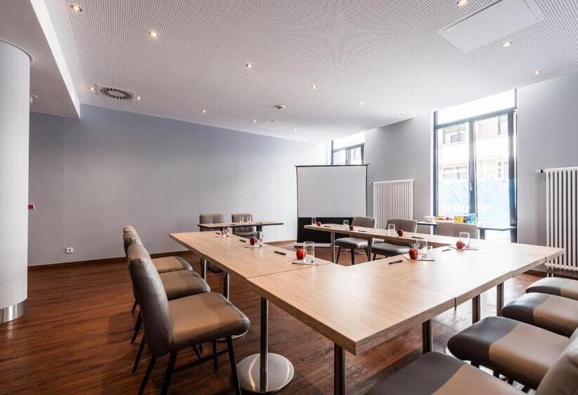 호텔 Premier Inn Dresden City Zentrum