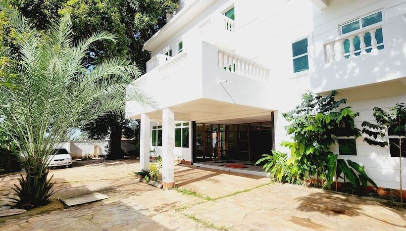 هتل Pulickal Heights