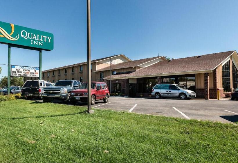 호텔 Quality Inn