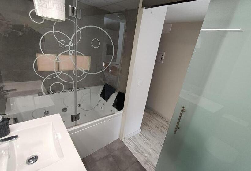 בית מלון כפרי Rey Mundo