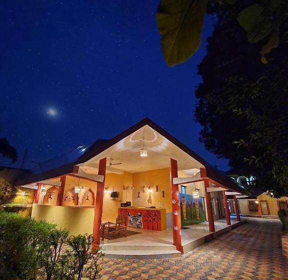 ホテル Saalwood Safari Lodge