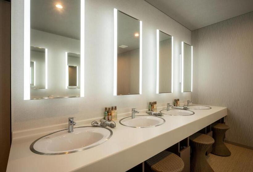 בית מלון כפרי Sakura Port