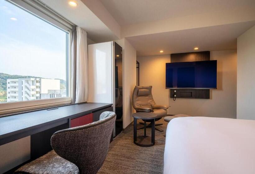 בית מלון כפרי Sakura Port