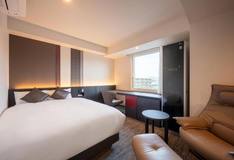 בית מלון כפרי Sakura Port