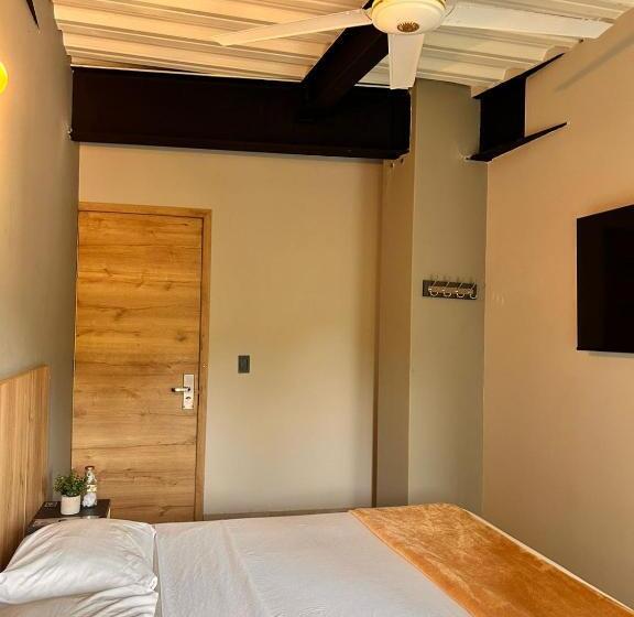 בית מלון כפרי Seven