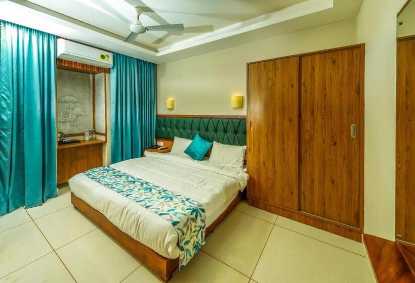 Отель Sukha Retreats