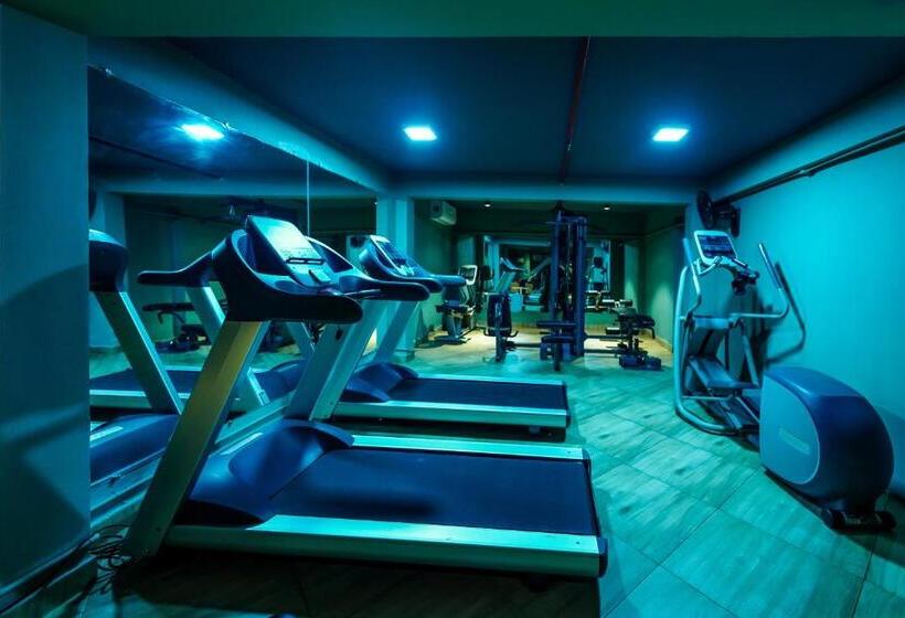 Отель Sukha Retreats