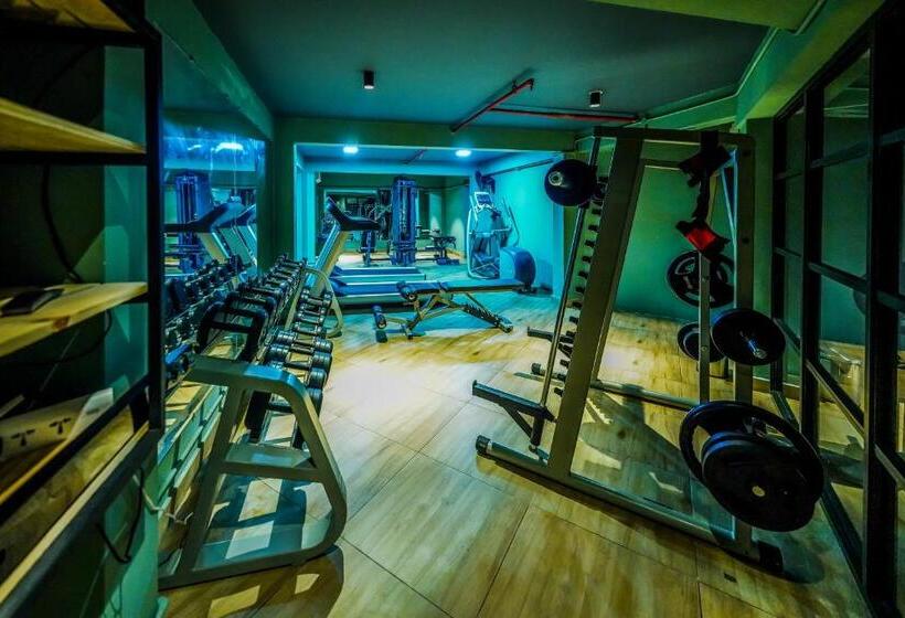 Отель Sukha Retreats