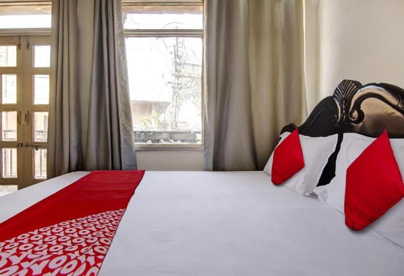 酒店 Super Oyo The Club Hichki