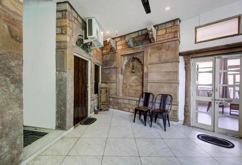 酒店 Super Oyo The Club Hichki