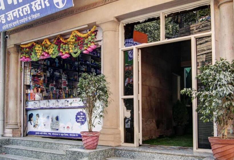 酒店 Super Oyo The Club Hichki