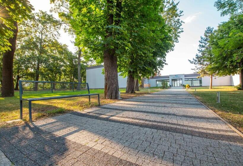 酒店 Termály Malé Bielice