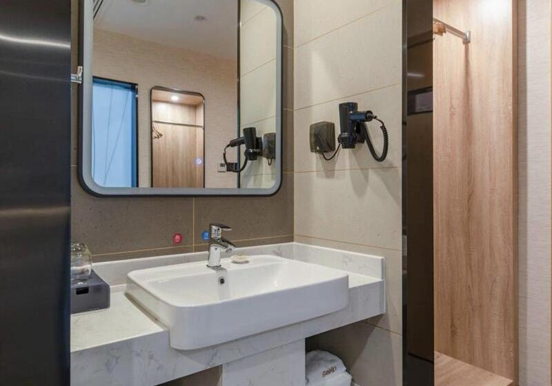 فندق Thank Inn Plus Weifang Kuiwen District Century Taihua People S Hospital