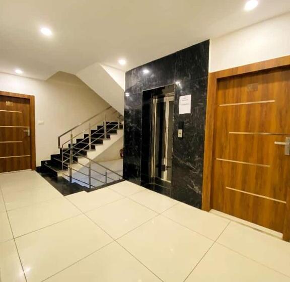 ホテル Asia Holiday Kasol