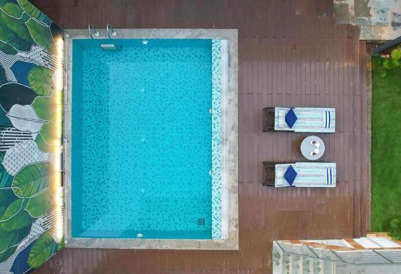 ホテル The Palomar By Crossway