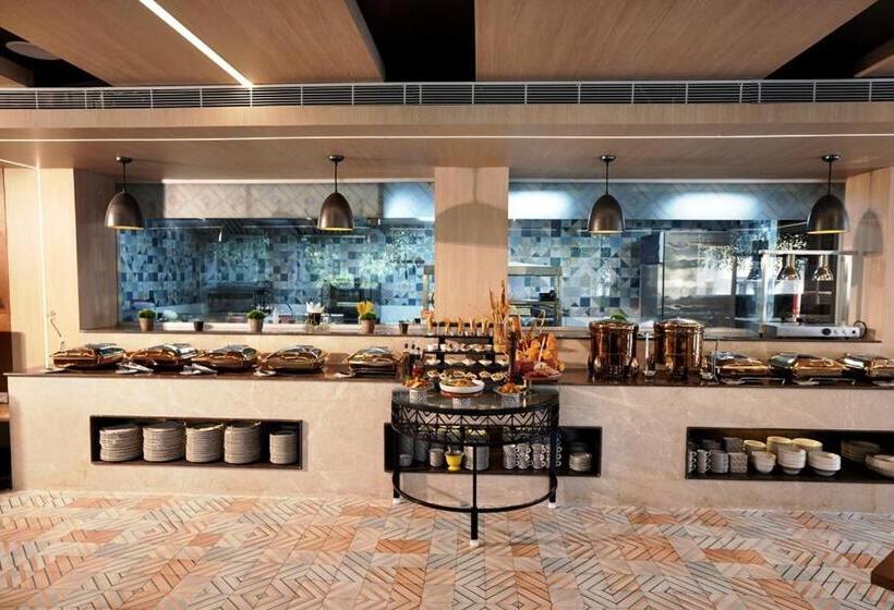 ホテル The Palomar By Crossway