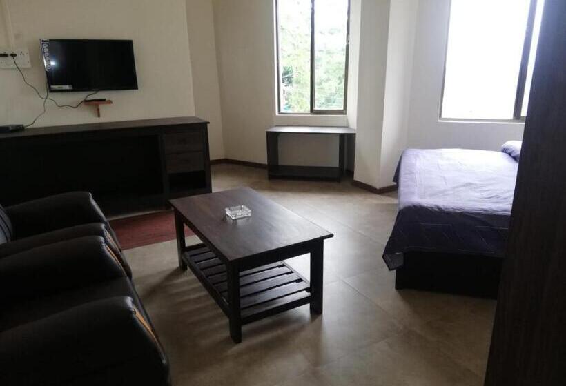 호텔 The Shillongs Hills