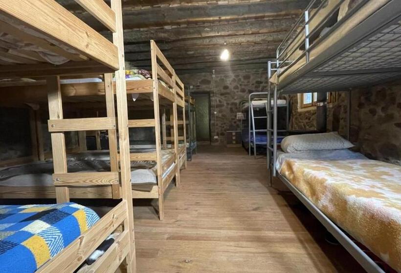 فندق Albergue Del Oso Tierraluz