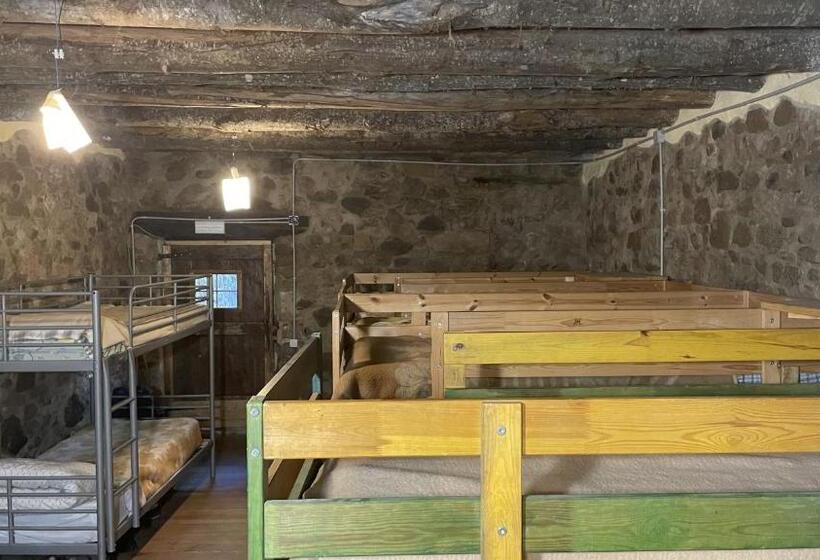 فندق Albergue Del Oso Tierraluz