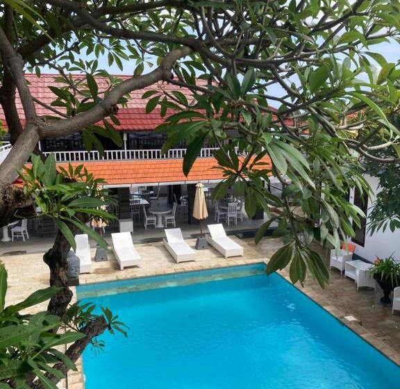 בית מלון כפרי Villa Agung Beach Inn