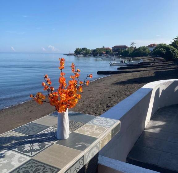 בית מלון כפרי Villa Agung Beach Inn