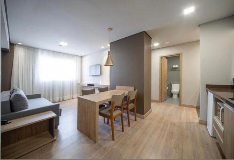 Laghetto Resort Golden Oficial   Particular