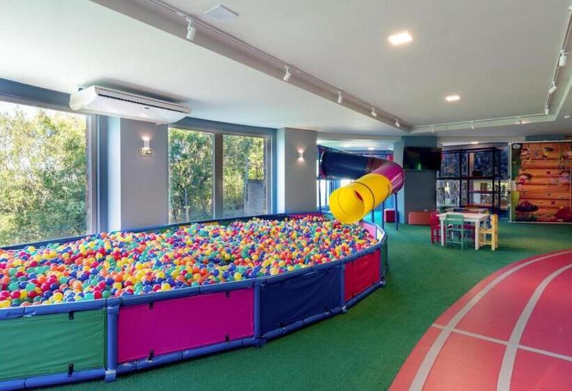 Laghetto Resort Golden Oficial   Particular