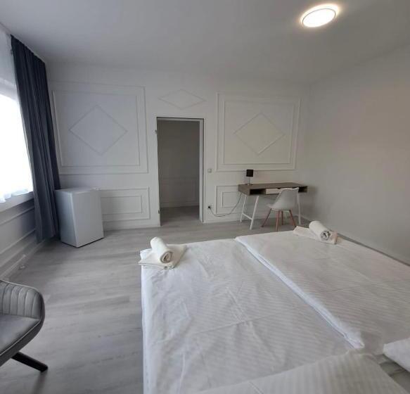 Mycompass Hotel Offenbach