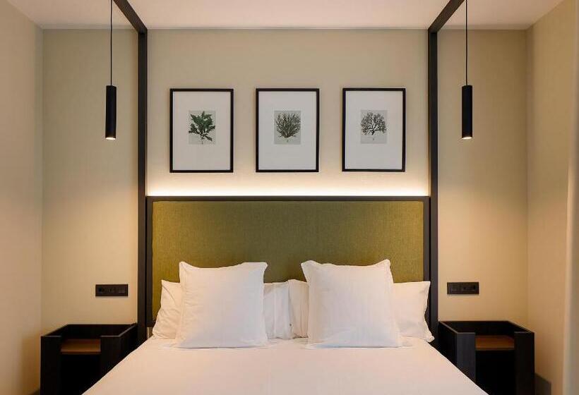 Nuvō Hotel Boutique