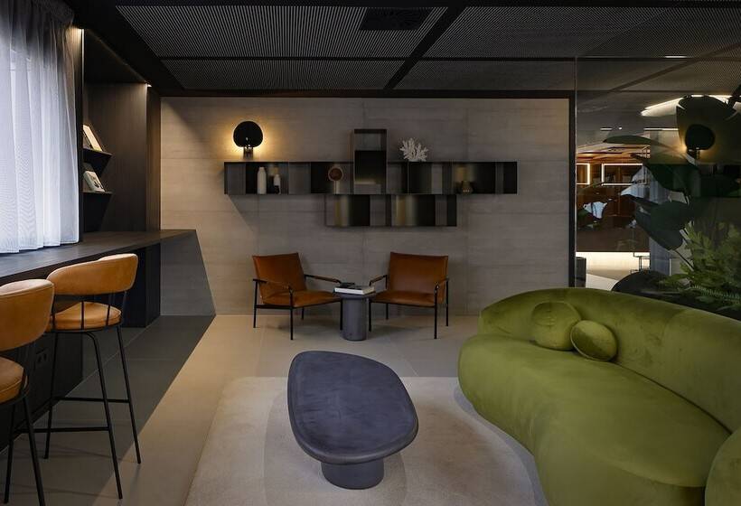 Nuvō Hotel Boutique