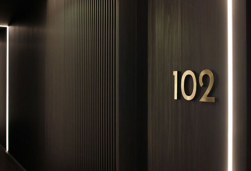 Nuvō Hotel Boutique