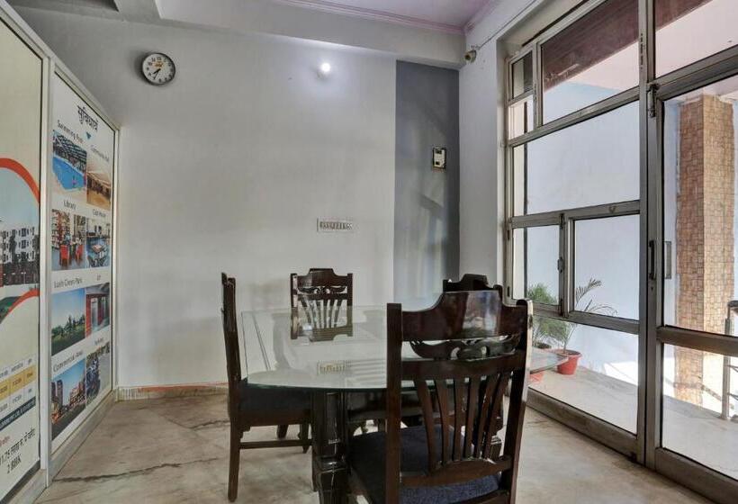 Oyo Flagship Hotel Vijay Shree